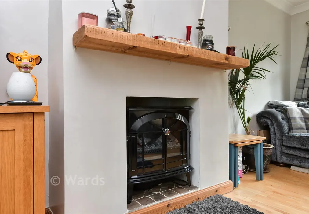 Internal Lifestyle Feature - James Close, Ash, Kent - Wards of Kent