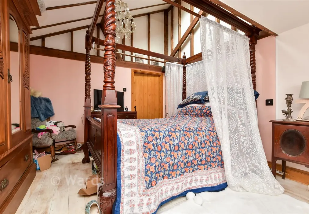 Annex Bedroom - James Close, Ash, Kent - Wards of Kent