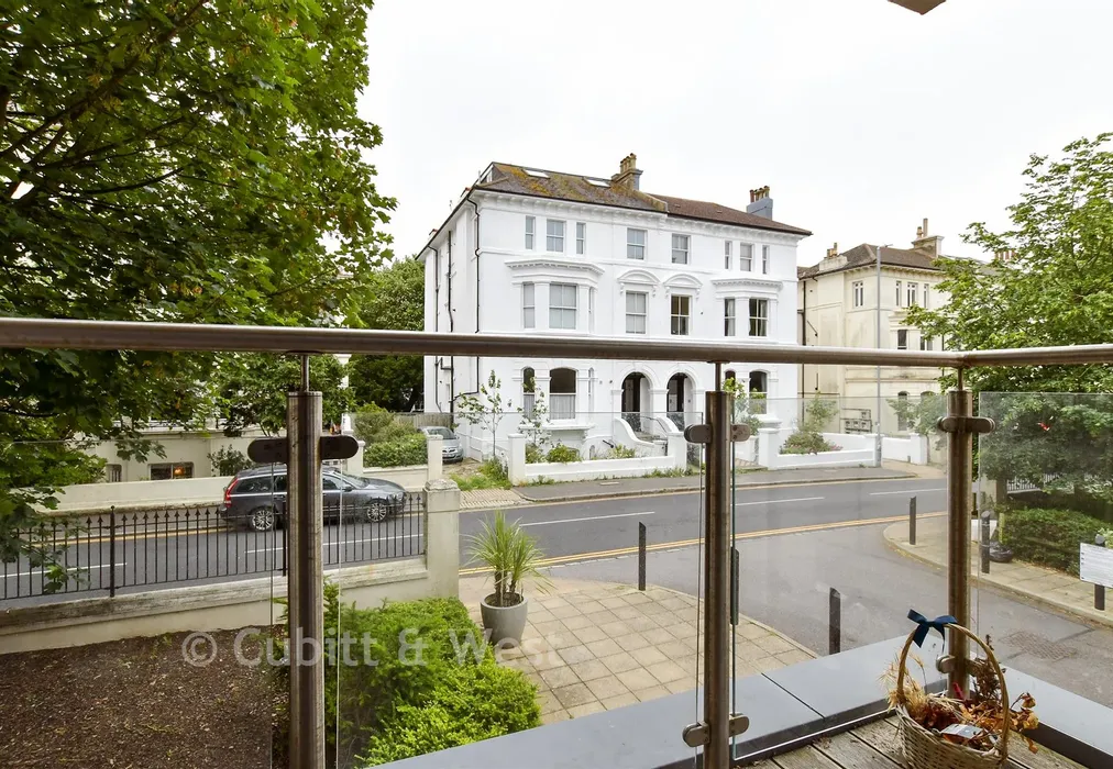 Balcony - Dyke Road, Brighton, East Sussex - Wards of Kent