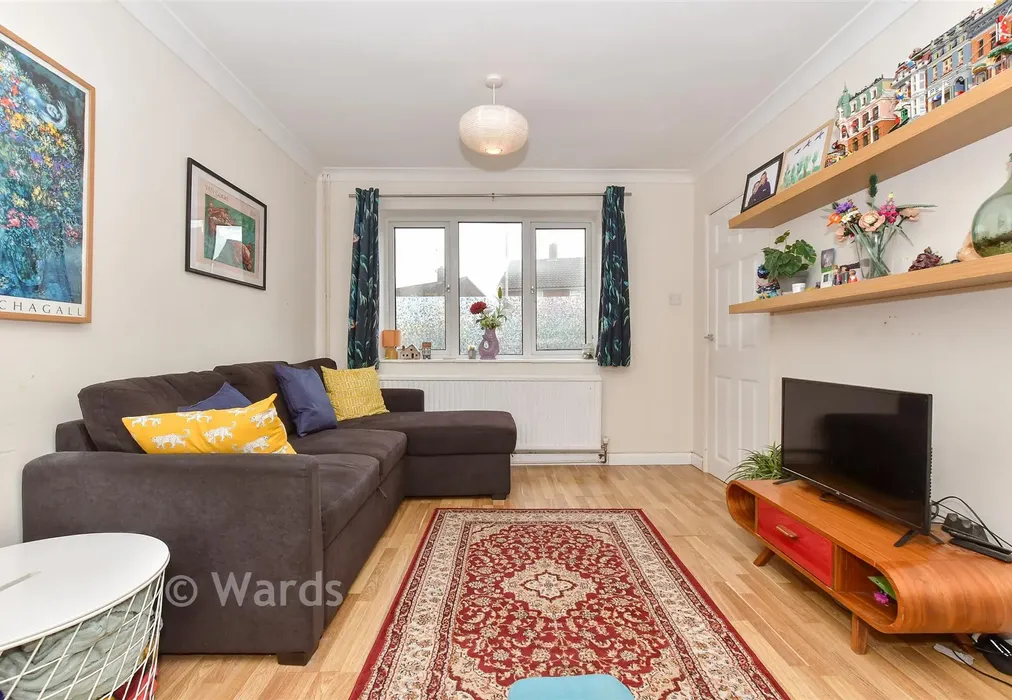 Lounge - Wife Of Bath Hill, Canterbury, Kent - Wards of Kent