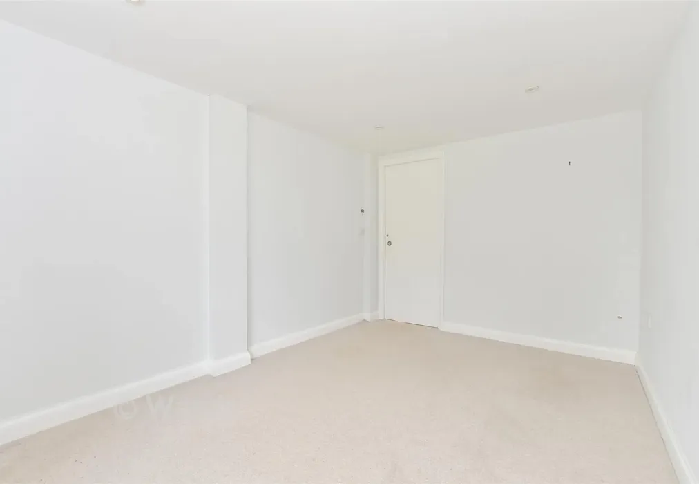 Bedroom 3 - Plumtree Road, Headcorn, Ashford, Kent - Wards of Kent