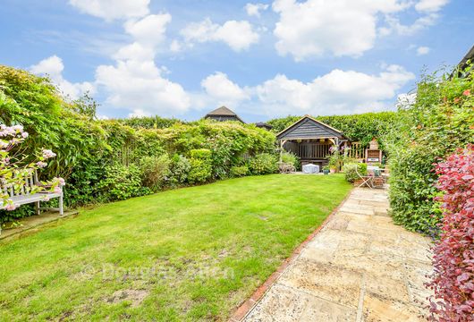 Home Farm, Fiddlers Hamlet, Essex - Wards of Kent