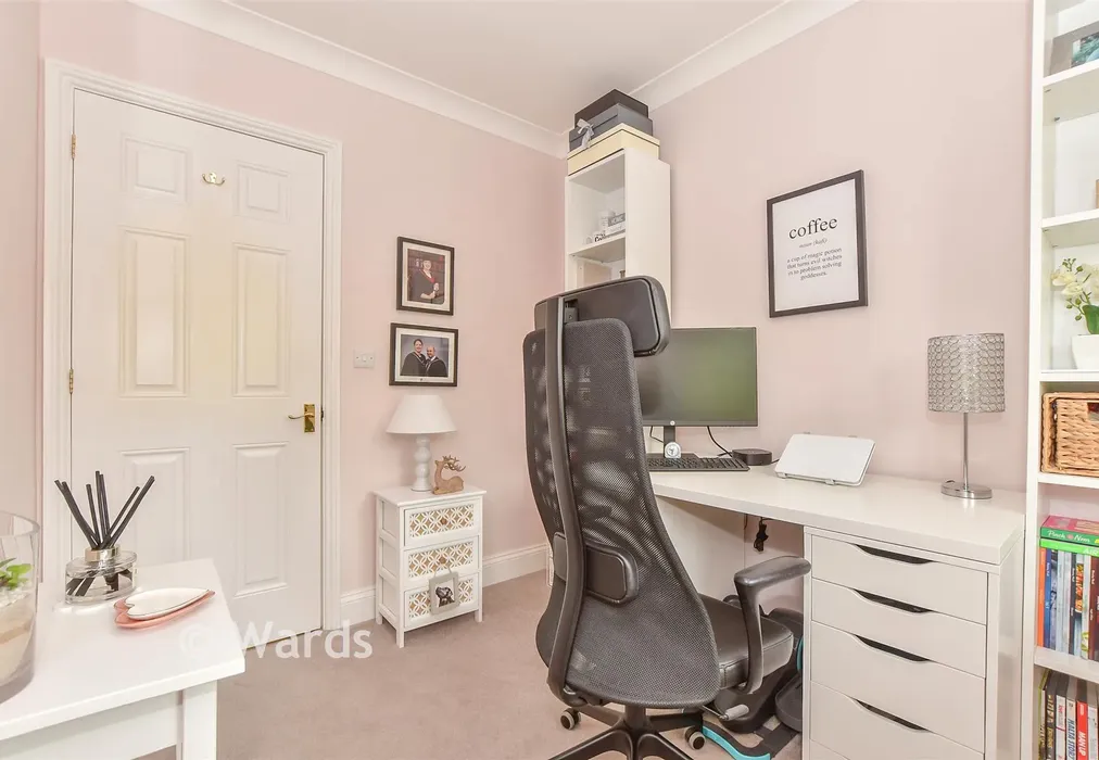 Bedroom 4 - Brisley Court, Kingsnorth, Kent - Wards of Kent