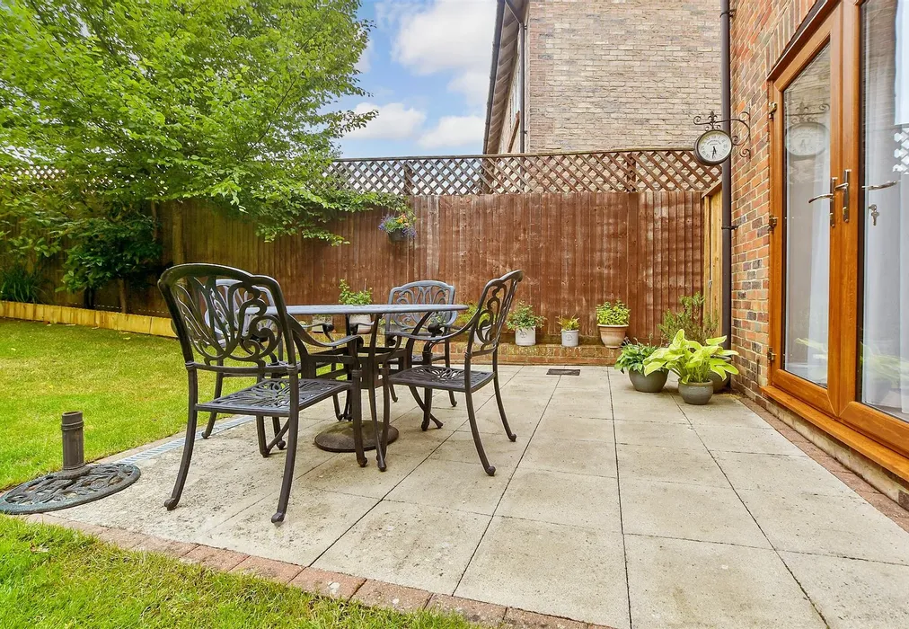 Patio / Decking - Brisley Court, Kingsnorth, Kent - Wards of Kent