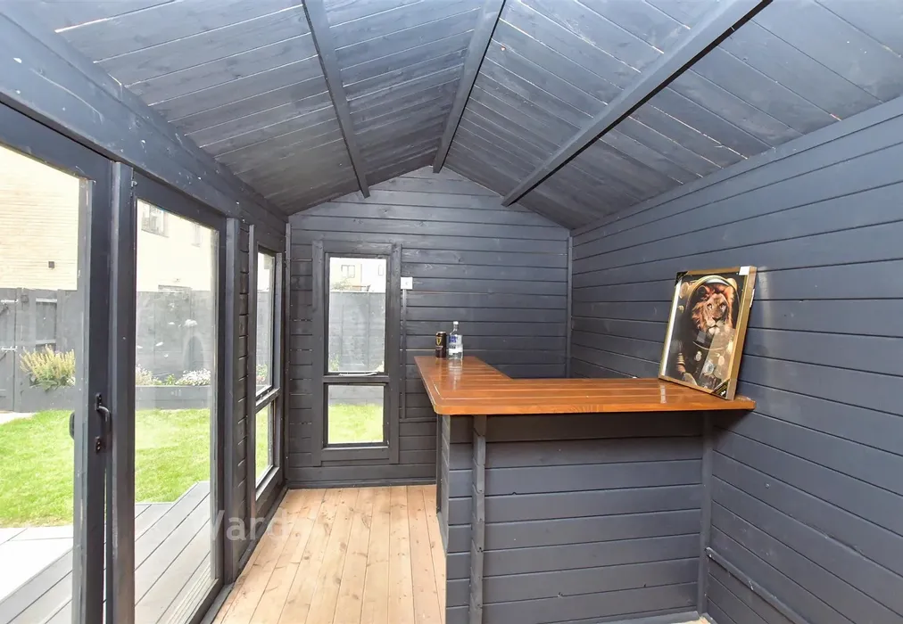 Room 1 - Belgrave Avenue, Minster-On-Sea, Kent - Wards of Kent