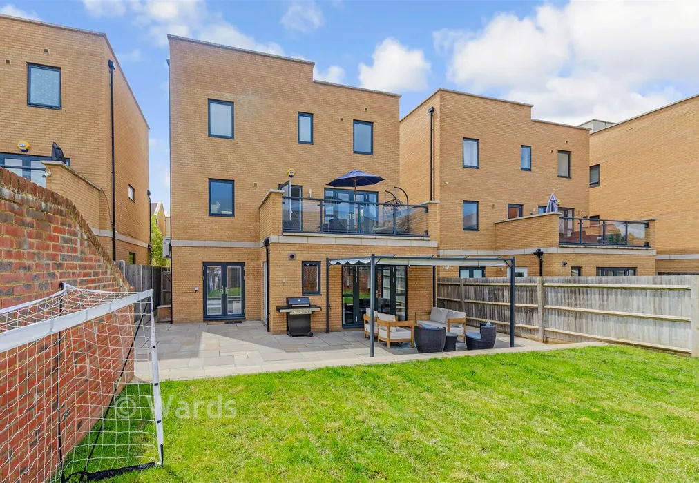 Rear Elevation - Embleton Lane, Castle Hill, Kent - Wards of Kent