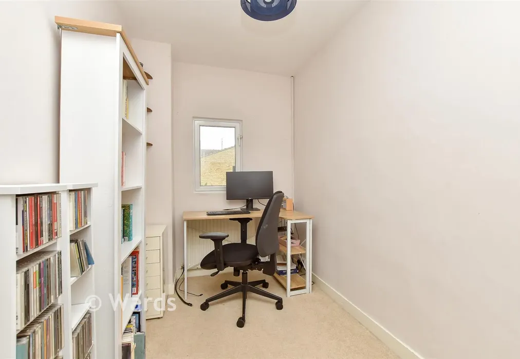 Bedroom 3 - St. Mary's Road, Faversham, Kent - Wards of Kent
