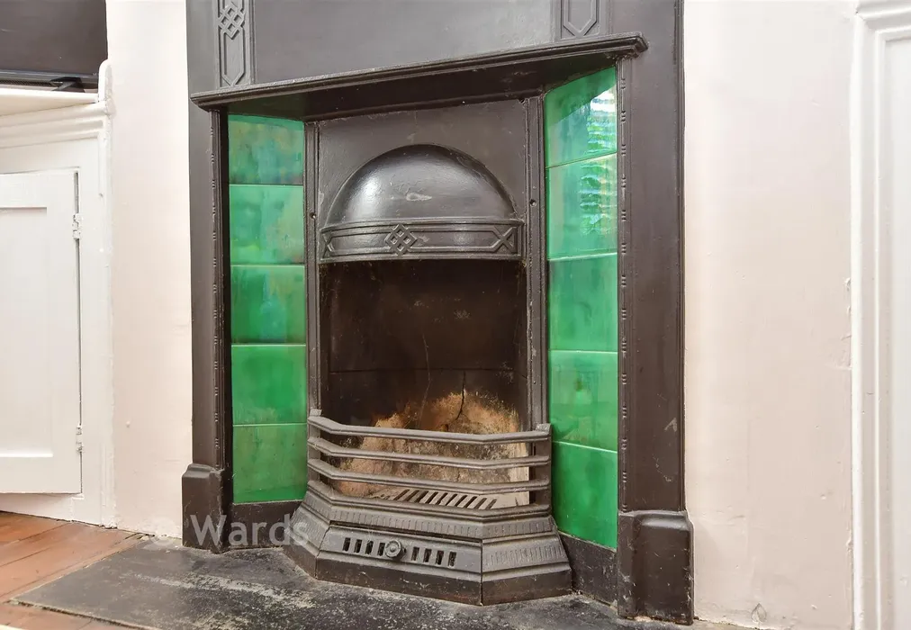 Internal Feature - St. Mary's Road, Faversham, Kent - Wards of Kent