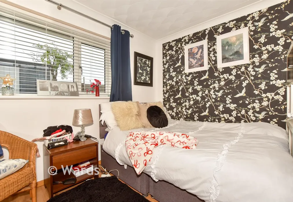Bedroom 5 - Crimond Avenue, Dymchurch, Romney Marsh, Kent - Wards of Kent