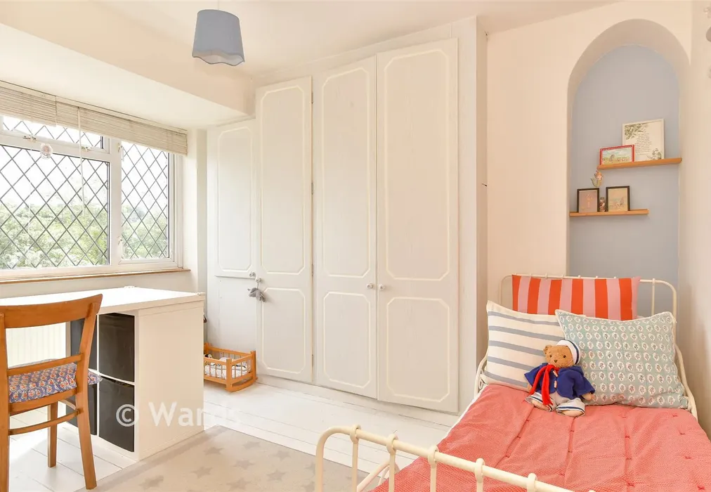 Bedroom 1 - Concord Avenue, Chatham, Kent - Wards of Kent