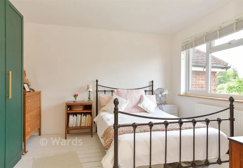 Bedroom 2 - Concord Avenue, Chatham, Kent - Wards of Kent