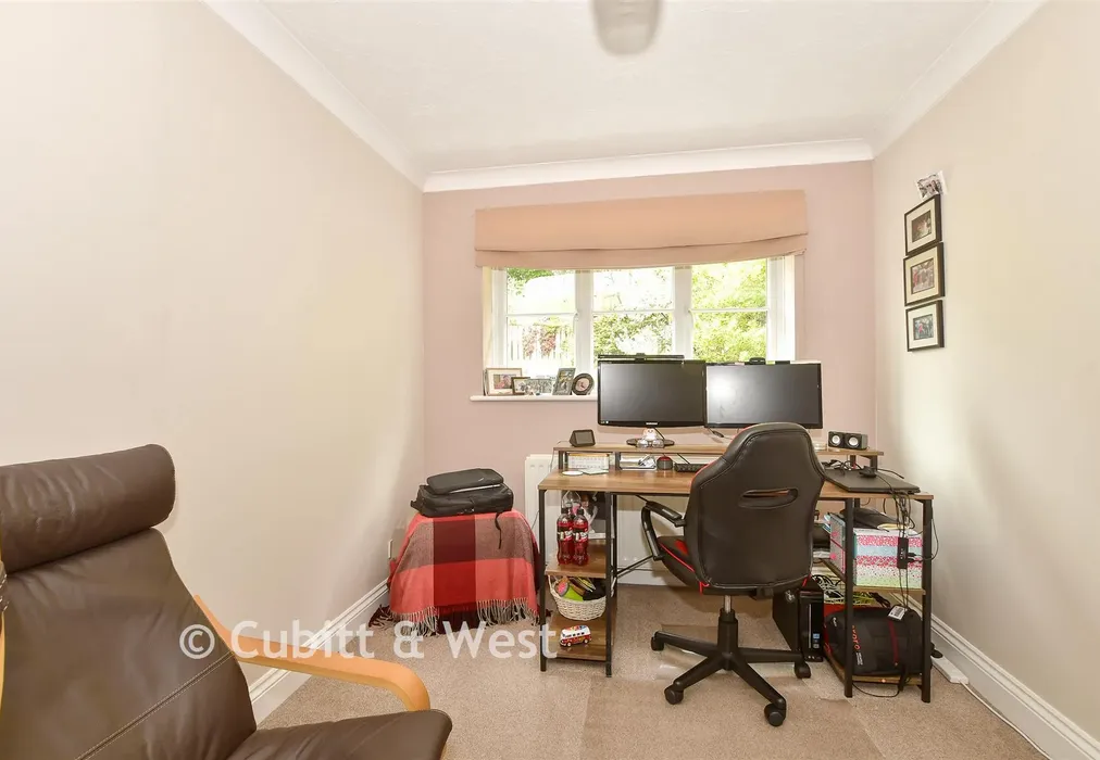 Office - Richmond Way, East Grinstead, West Sussex - Wards of Kent