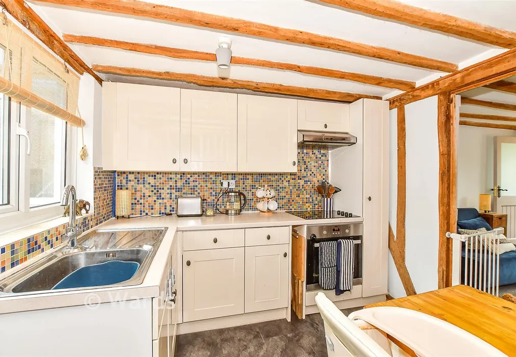 Kitchen/ Diner - Frensham Road, Rolvenden Layne, Cranbrook, Kent - Wards of Kent