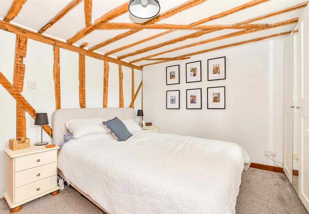 Bedroom 1 - Frensham Road, Rolvenden Layne, Cranbrook, Kent - Wards of Kent