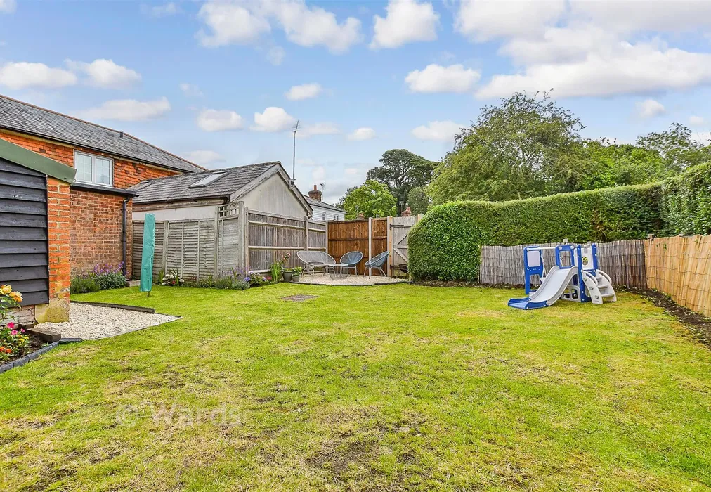 Rear Garden - Frensham Road, Rolvenden Layne, Cranbrook, Kent - Wards of Kent