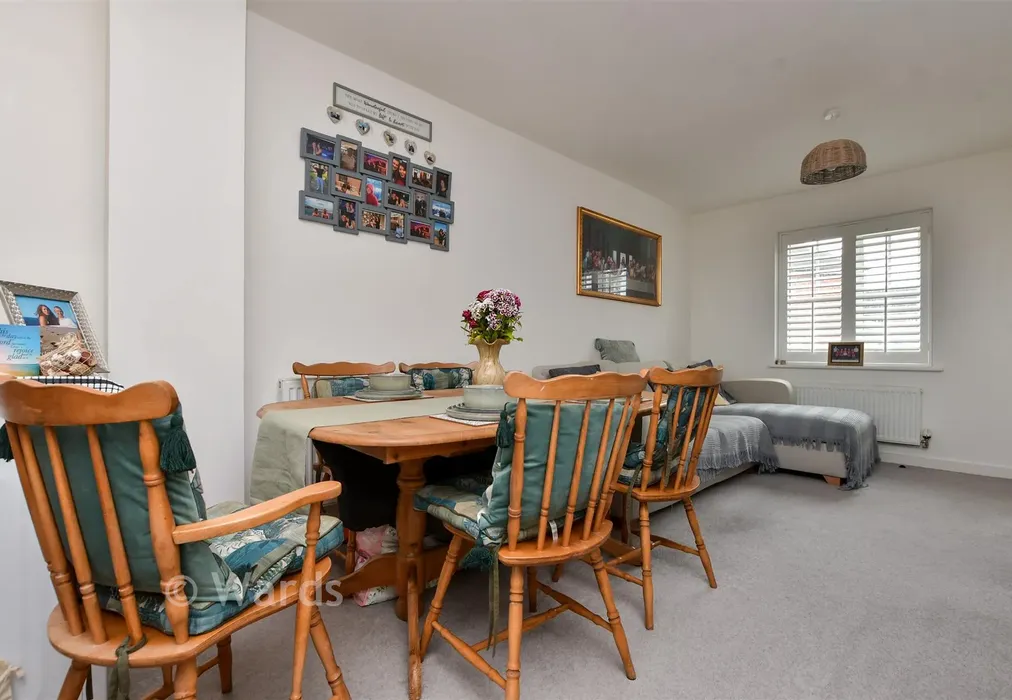 Lounge - Laleham Lane, Margate, Kent - Wards of Kent