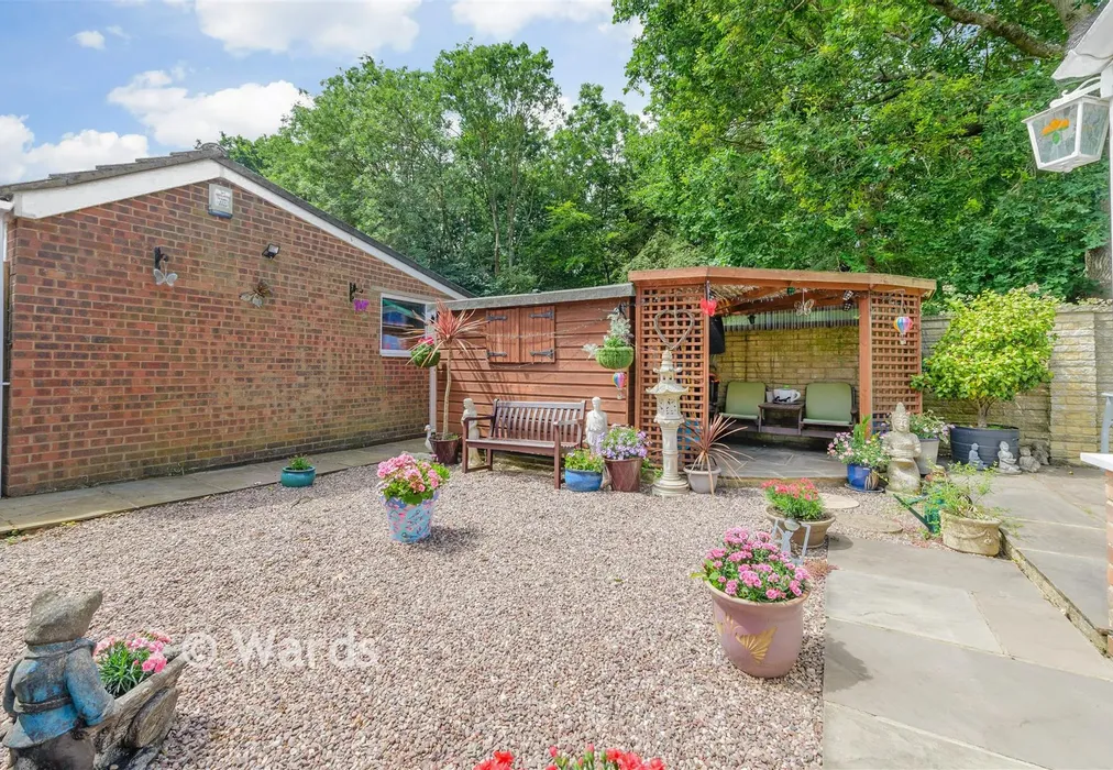 Rear Garden - Millfield Road, West Kingsdown, Sevenoaks, Kent - Wards of Kent