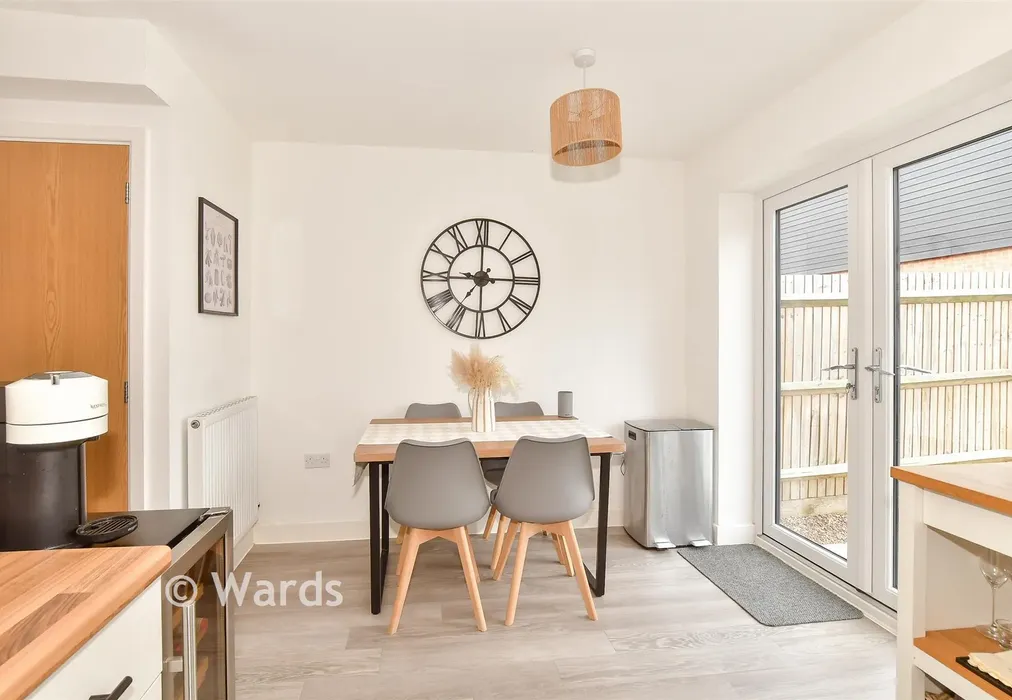 Kitchen/Diner - Weaver Avenue, Faversham, Kent - Wards of Kent