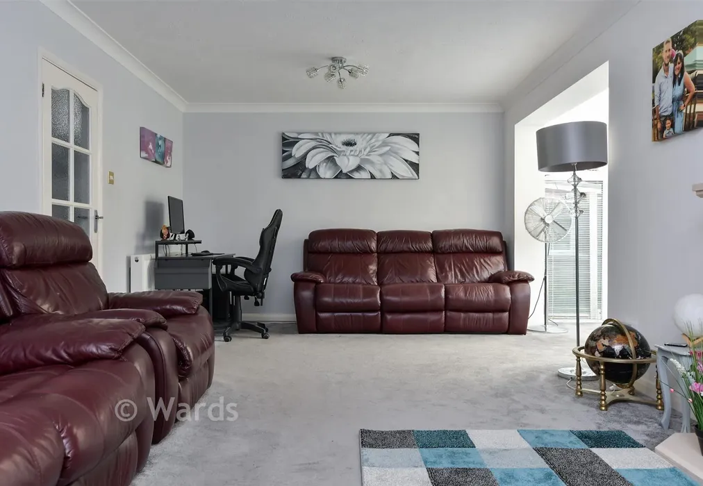Lounge - Park Wood Close, Broadstairs, Kent - Wards of Kent