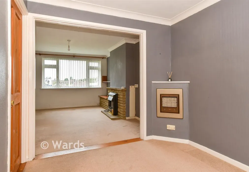 Dining Area - Thirlmere Close, Wainscott, Kent - Wards of Kent