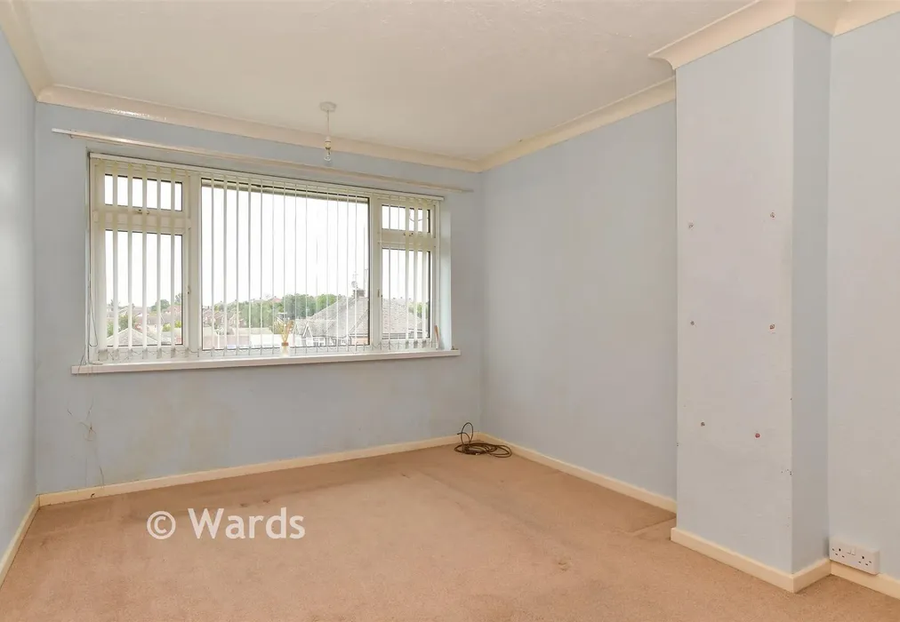 Bedroom 1 - Thirlmere Close, Wainscott, Kent - Wards of Kent