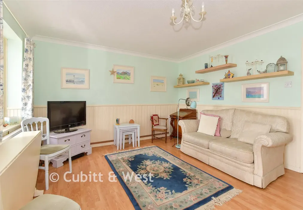 Lounge - Dinsdale Gardens, Rustington, West Sussex - Wards of Kent