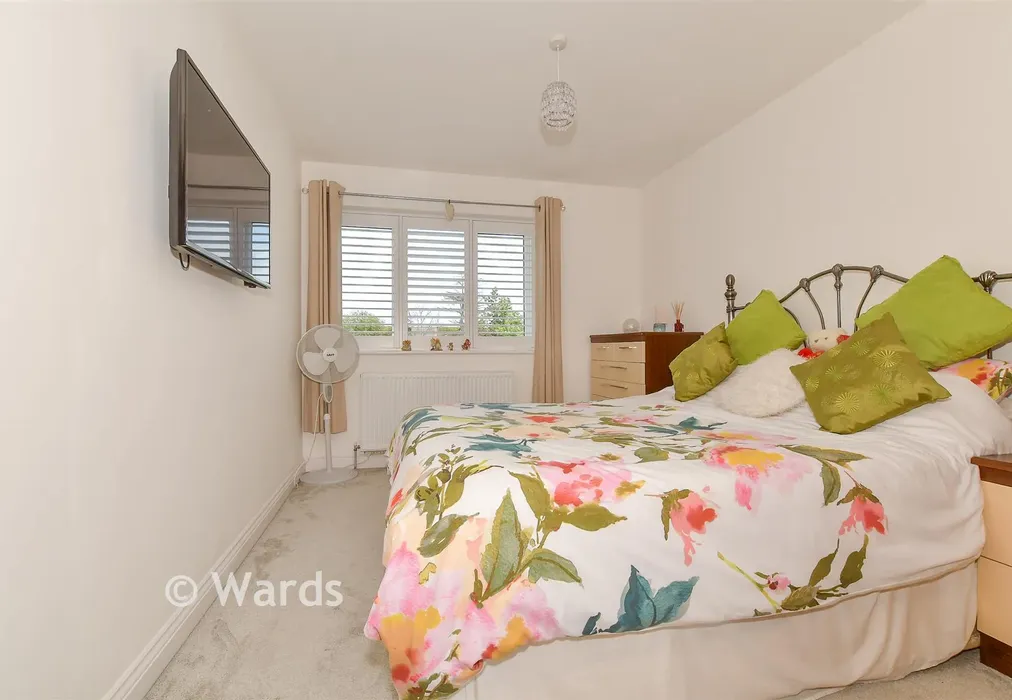 Bedroom 2 - Wheel Mews, Westwell, Ashford, Kent - Wards of Kent