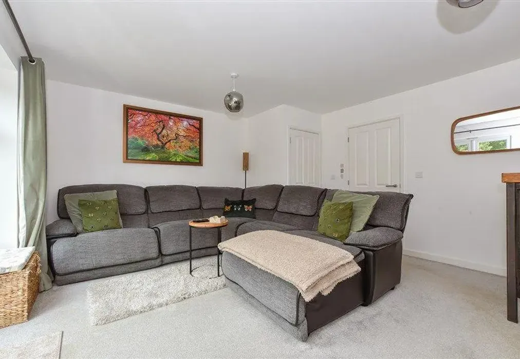 Living Room - Smarden, Ashford, Kent - Wards of Kent