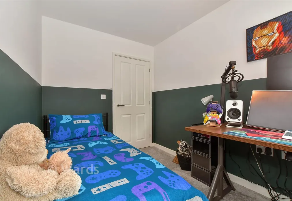 Bedroom 2 - Smarden, Ashford, Kent - Wards of Kent