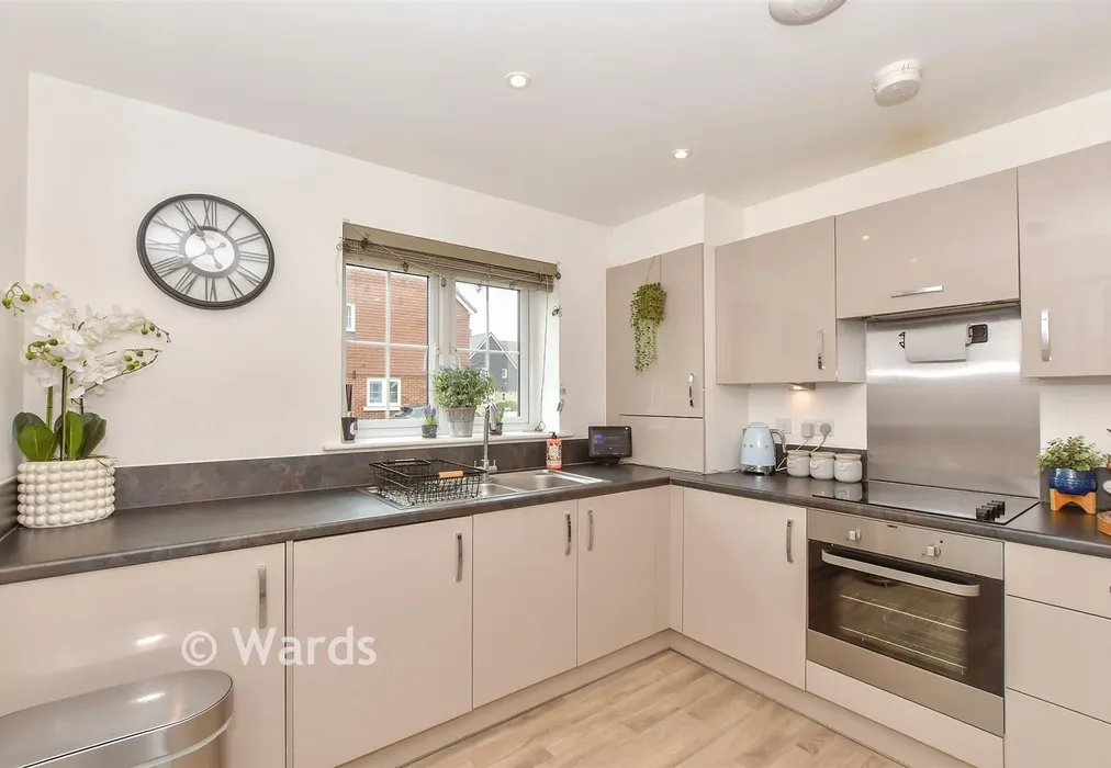 Kitchen - Smarden, Ashford, Kent - Wards of Kent