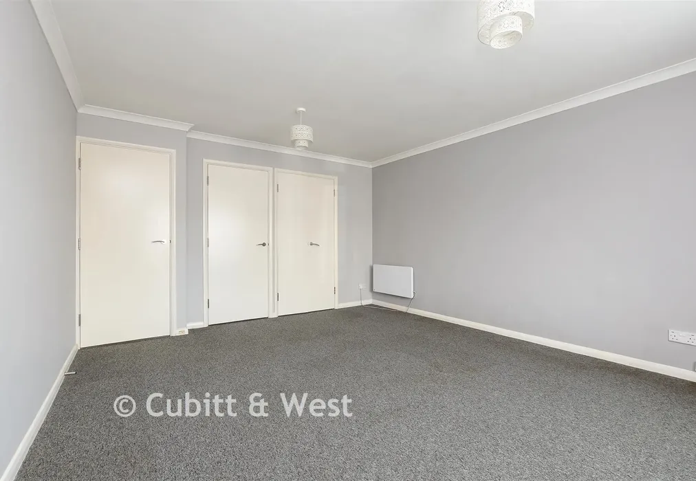 Lounge/Diner - Mayfield Court, Redhill, Surrey - Wards of Kent
