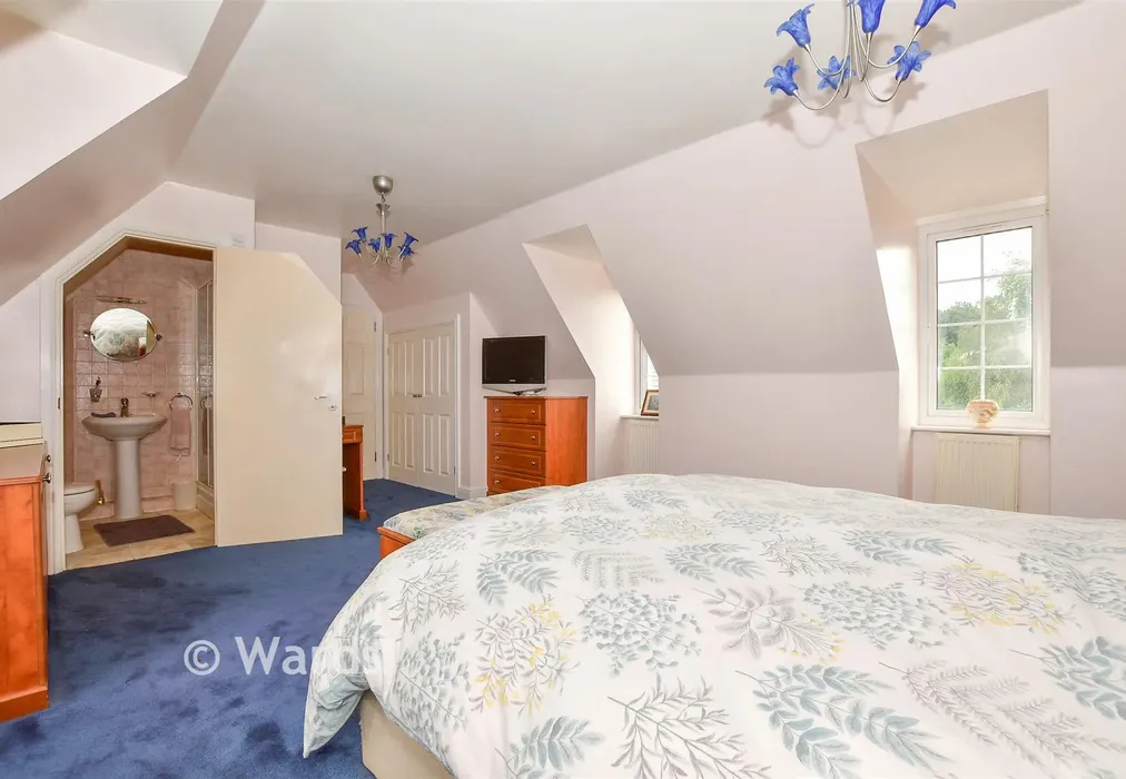 Bedroom 1 - Heathfield Road, Penenden Heath, Maidstone, Kent - Wards of Kent