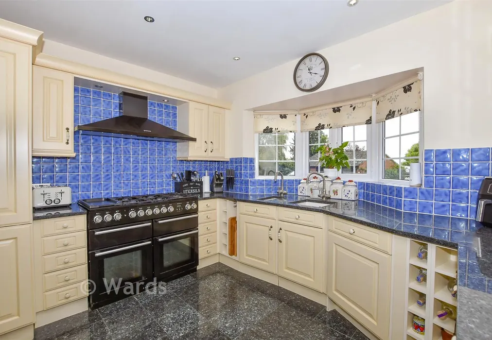 Kitchen/Breakfast Room - Heathfield Road, Penenden Heath, Maidstone, Kent - Wards of Kent