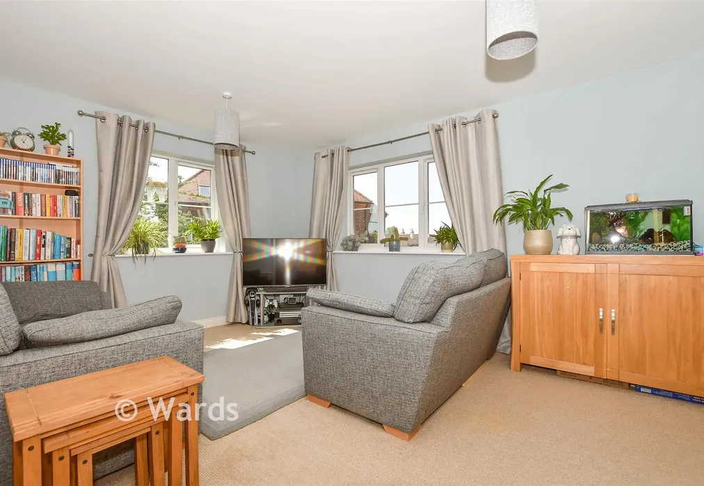 Lounge/Diner - Westborough Mews, Maidstone, Kent - Wards of Kent