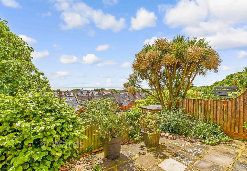 Rear Garden - Naildown Road, Hythe, Kent - Wards of Kent