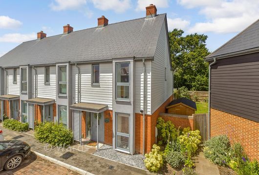 Ringlet Close, Kennington, Kent - Wards of Kent