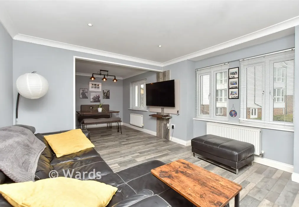 Lounge - Bluebell Drive, Sittingbourne, Kent - Wards of Kent
