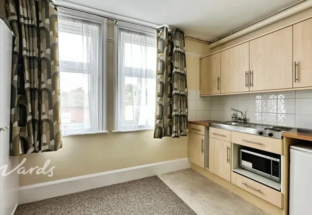 Kitchen - Tonbridge Road Maidstone ME16 - Wards of Kent