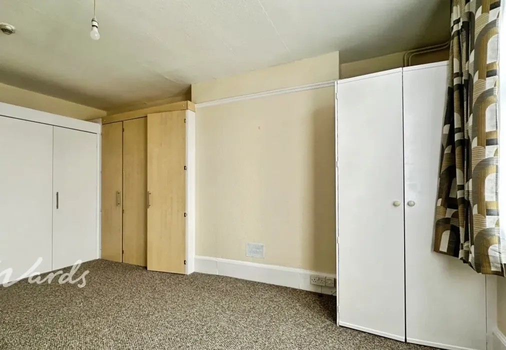 Living Area - Tonbridge Road Maidstone ME16 - Wards of Kent