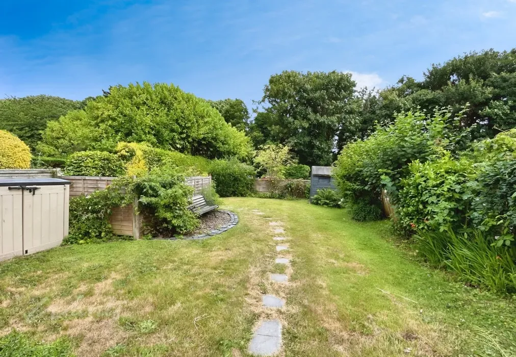 garden - Upper Grosvenor Road Tunbridge Wells TN1 - Wards of Kent