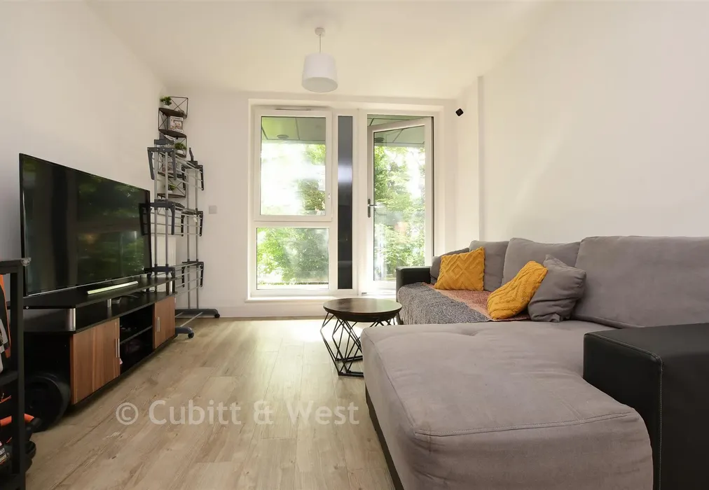 Living Room - Marketfield Way, Redhill, Surrey - Wards of Kent