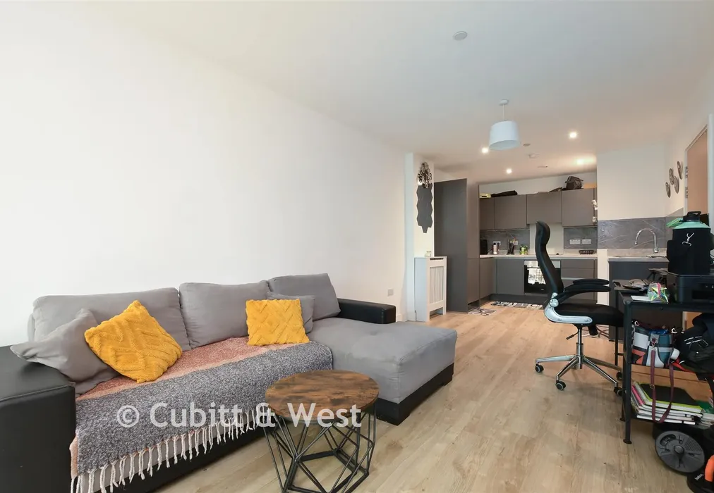 Living Room - Marketfield Way, Redhill, Surrey - Wards of Kent