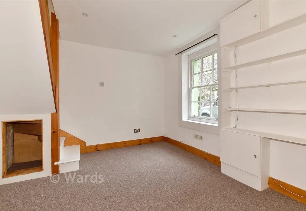 Lounge - East Cliff, Dover, Kent - Wards of Kent