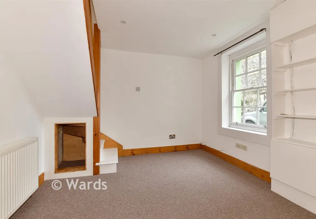 Lounge - East Cliff, Dover, Kent - Wards of Kent