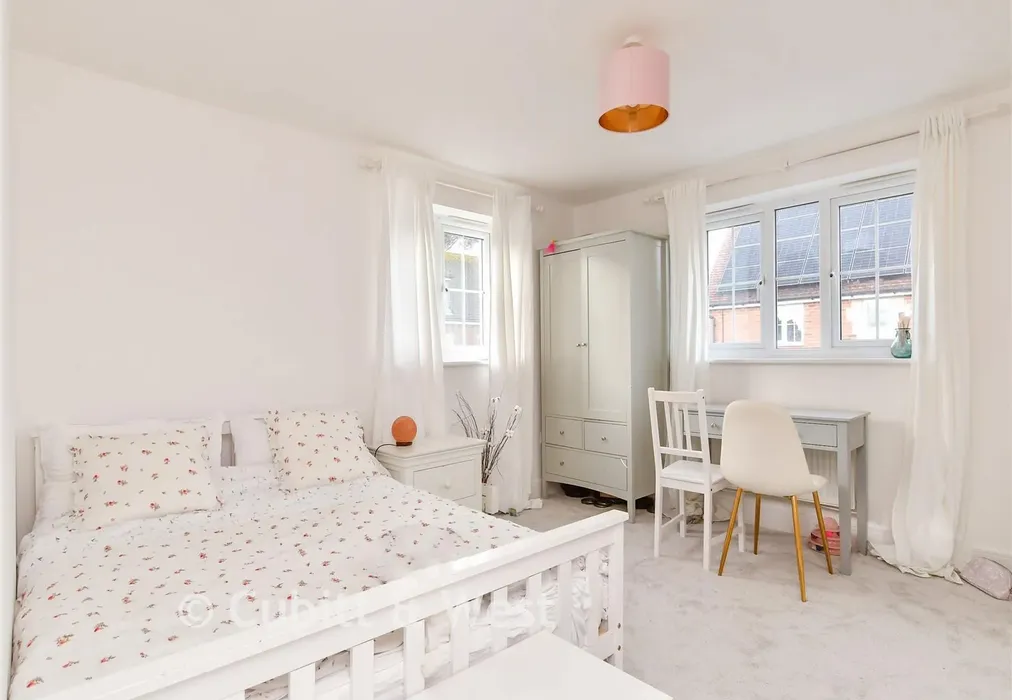 Bedroom 2 - Sanditon Way, Worthing, West Sussex - Wards of Kent