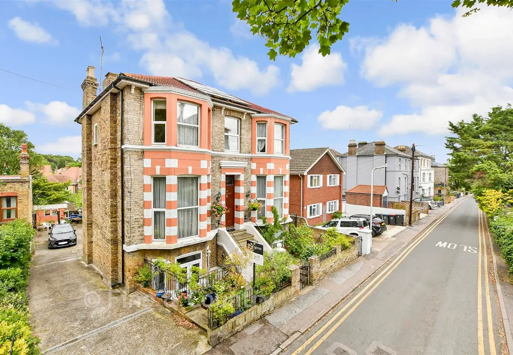 External (Web) - The Vale, Broadstairs, Kent - Wards of Kent