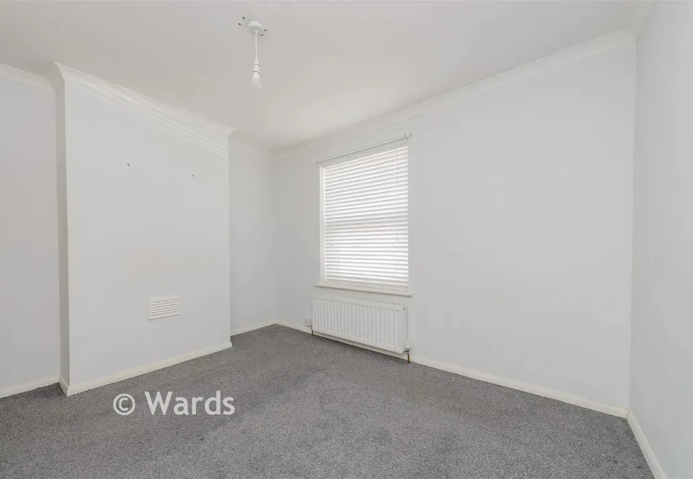 Bedroom 1 - Hill House Road, Dartford, Kent - Wards of Kent