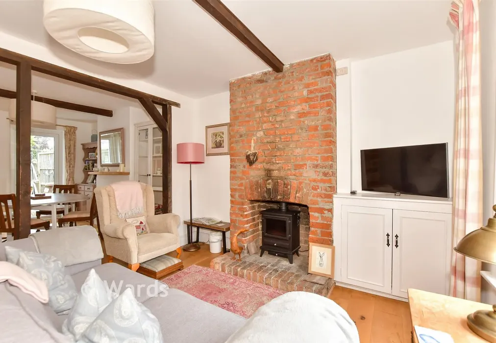 Lounge - Old Saltwood Lane, Saltwood, Hythe, Kent - Wards of Kent