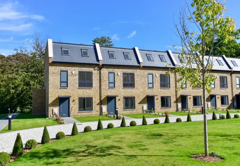 Front - Manor Lane Fawkham DA3 - Wards of Kent