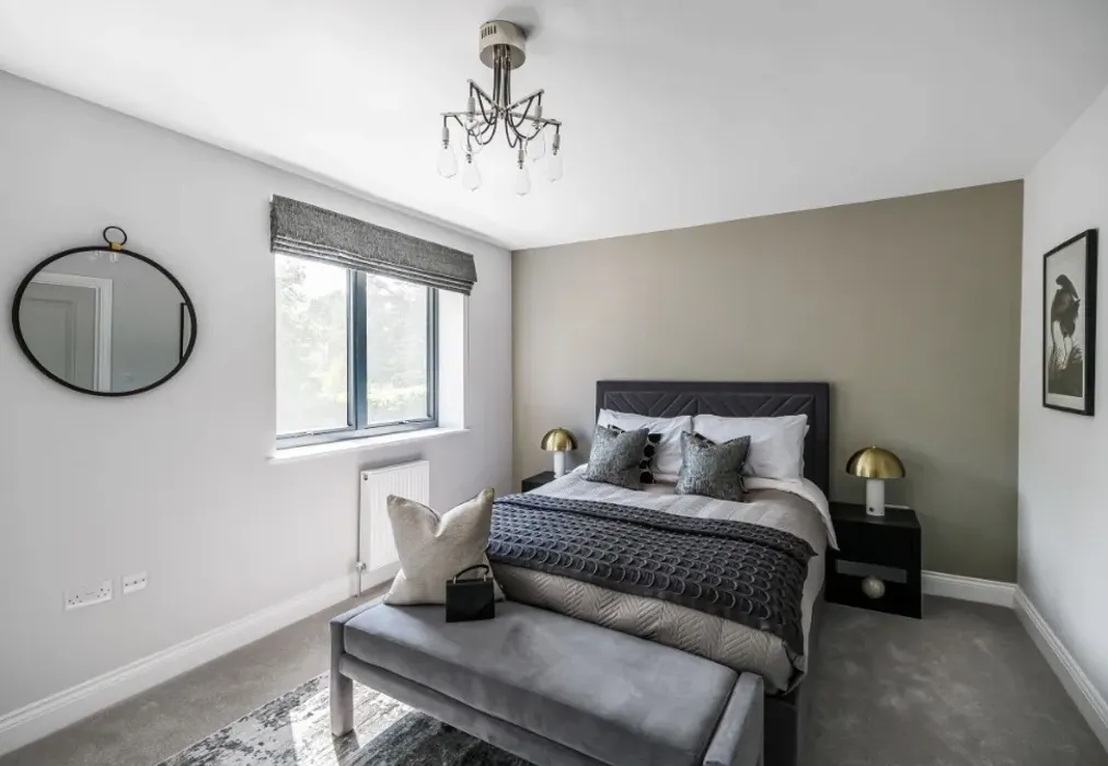 Bedroom 1 - Manor Lane Fawkham DA3 - Wards of Kent